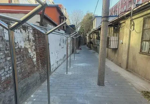 搭乱建居民想提升小区环境的愿望实现了k8凯发国际登录拆除700平方米私(图3)